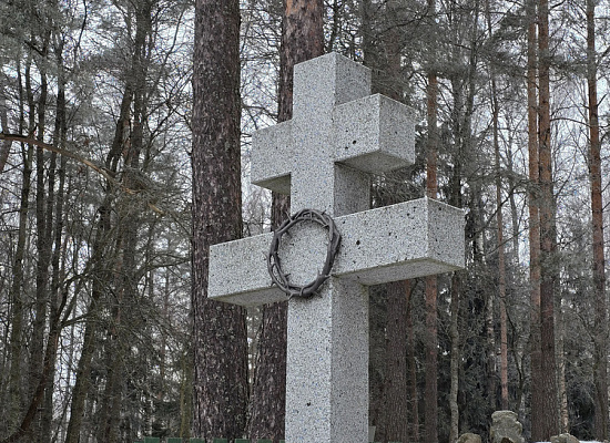 Хатынь и Курган Славы: память о Героях